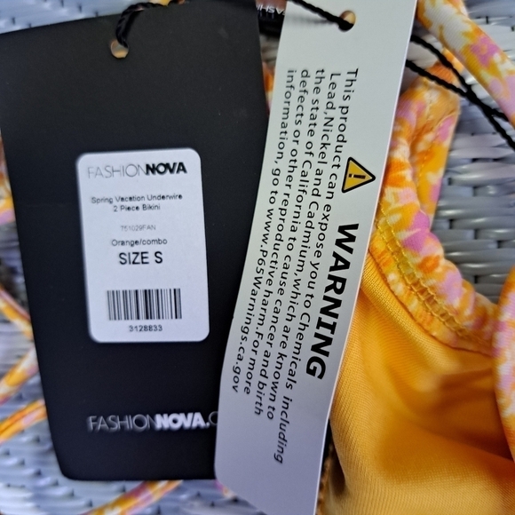Fashion Nova Spring Vacation Underwire 2 pieces Bikini - Picture 4 of 9